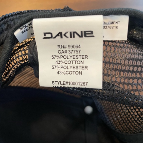 Dakine Women’s Hat - Picture 3 of 4